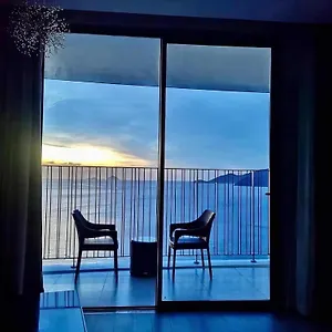 아파트 Oceandream Panorama Luxury, 나트랑