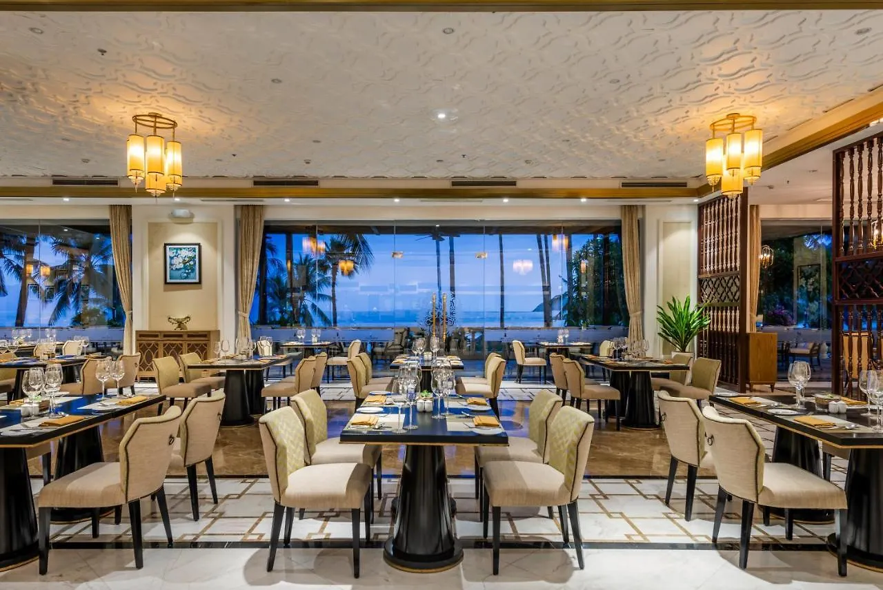 Vinpearl Resort & Spa Nha Trang Bay 5*,